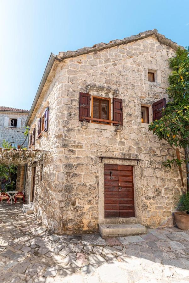 Charming Bohemian House In Perast Exterior foto