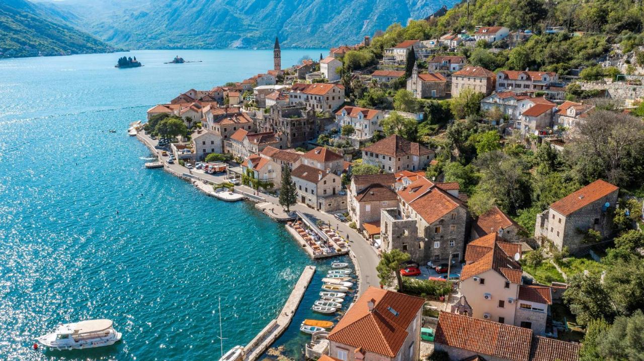 Charming Bohemian House In Perast Exterior foto