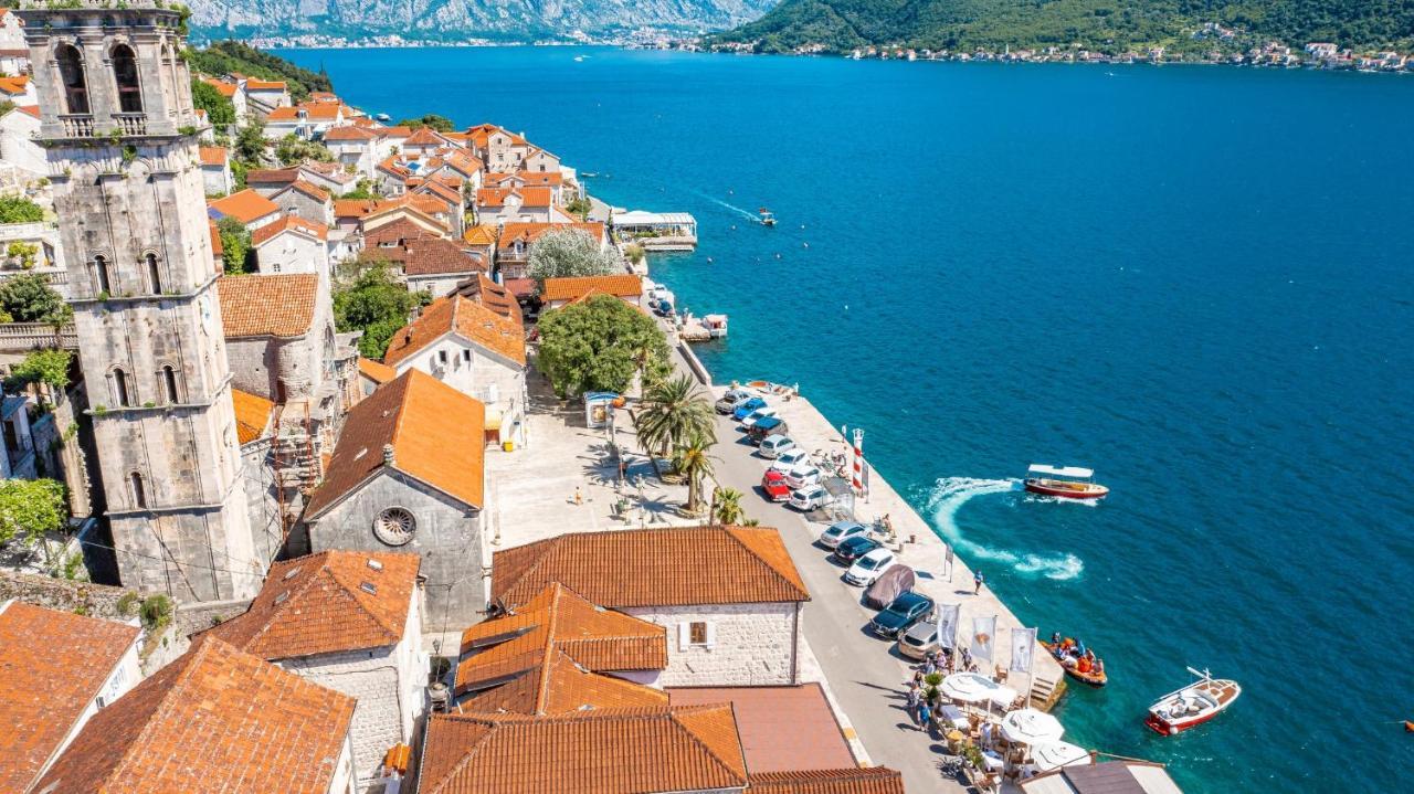 Charming Bohemian House In Perast Exterior foto
